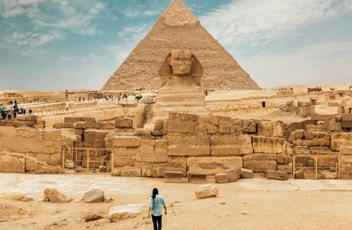 Half-Day Pyramids & National Museum of Egyptian Civilization Tour