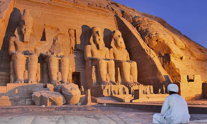 Abu Simbel Tempel mit dem Bus ab Assuan (Gemeinschaftsreise)